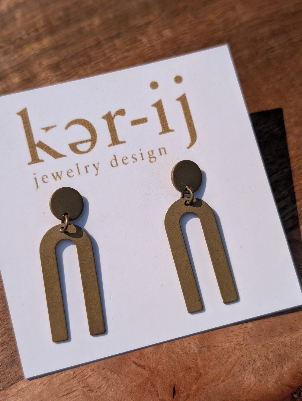 Olive Gold U-Arch Drop Earrings
